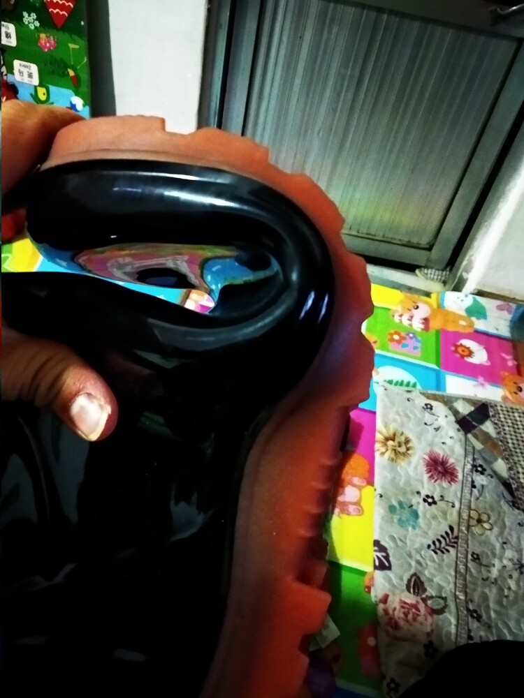 冬季保暖加绒雨鞋是正规品牌吗？使用后的效果如何_搜券