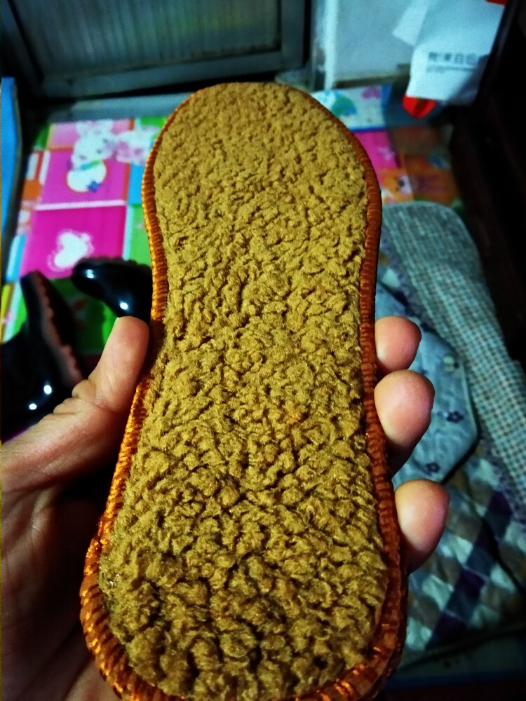 冬季保暖加绒雨鞋是正规品牌吗？使用后的效果如何_搜券