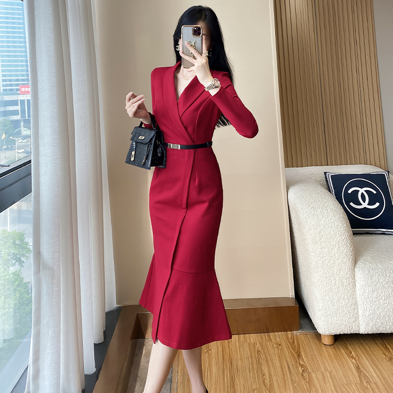 High-End Professional Attire, Goddess-Style Dress, New Spring and Autumn Style, Elegant and Capable, Suit Collar, Slim Fit, Hip-Hugging Fishtail Long Skirt High-End Professional Attire, Goddess-Style Dress, New Spring and Autumn Style, Elegant and Capable, Suit Collar, Slim Fit, Hip-Hugging Fishtail Long Skirt