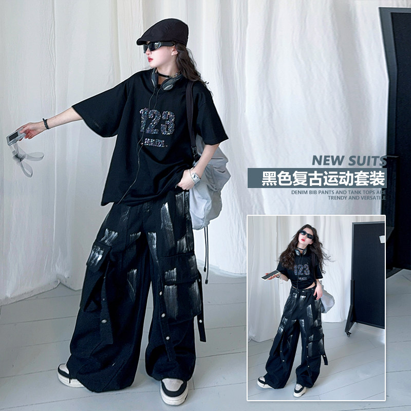 ストリートダンス衣装、プラスサイズの黒Tシャツ、レトロでトレンディなヒップホップパンツ、男性用と女性用のジャズダンスパフォーマンス衣装6点。