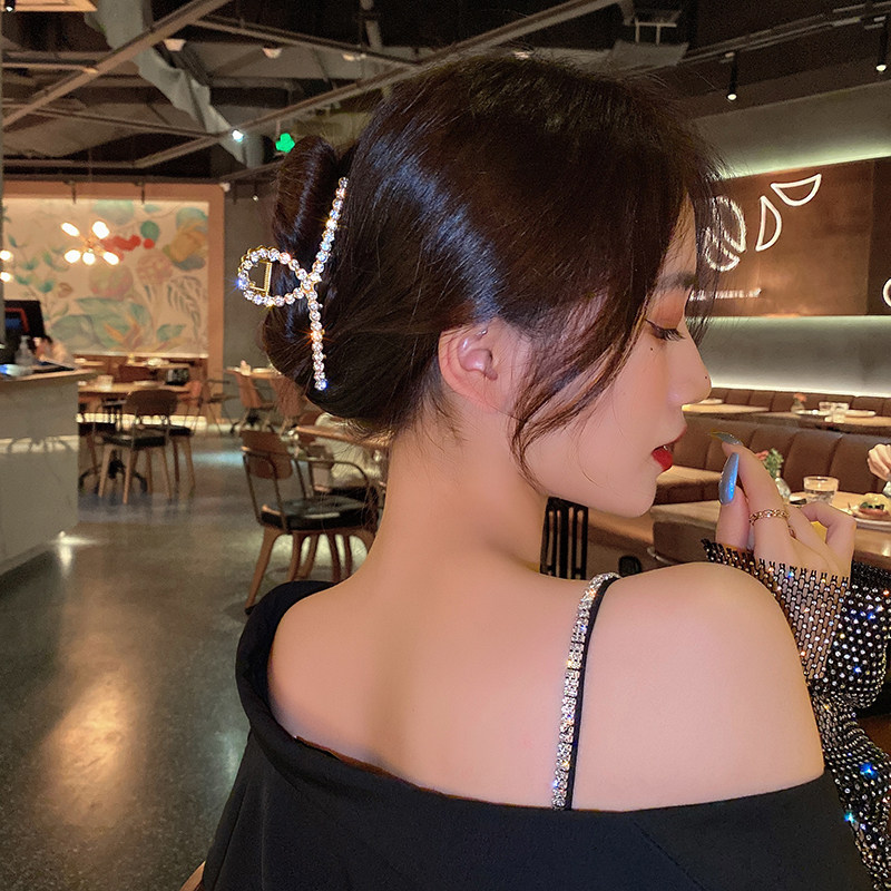 South Korean hair clip behind the head and clamp female summer 2022 new red pearl dish hair clamp decorated shark clip