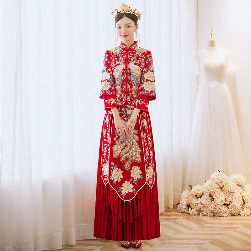 Xiuhe clothing 2021 New Wedding Bride winter Chinese dress large size cabinet clothing show kimono retro long sleeve