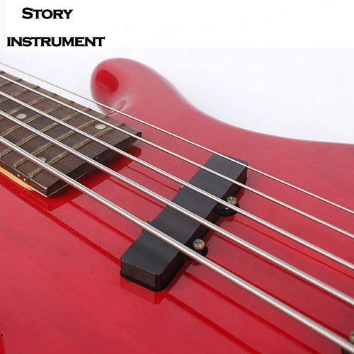 Гитара, музыкальные инструменты с аксессуарами