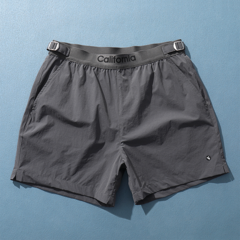 Men's Sports Beach Shorts with Letter Print, Elastic Waistband, Suitable for Seaside Vacations, Can Be Worn in the Water, Quick-Drying, Breathable, Solid Color Shorts