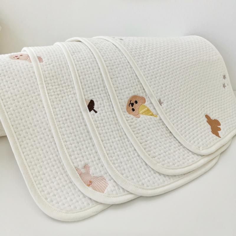 3 pieces of newborn pillow newborn baby flat pillow baby small pillow towel BB0-3-6 months spring and summer pure cotton pillow