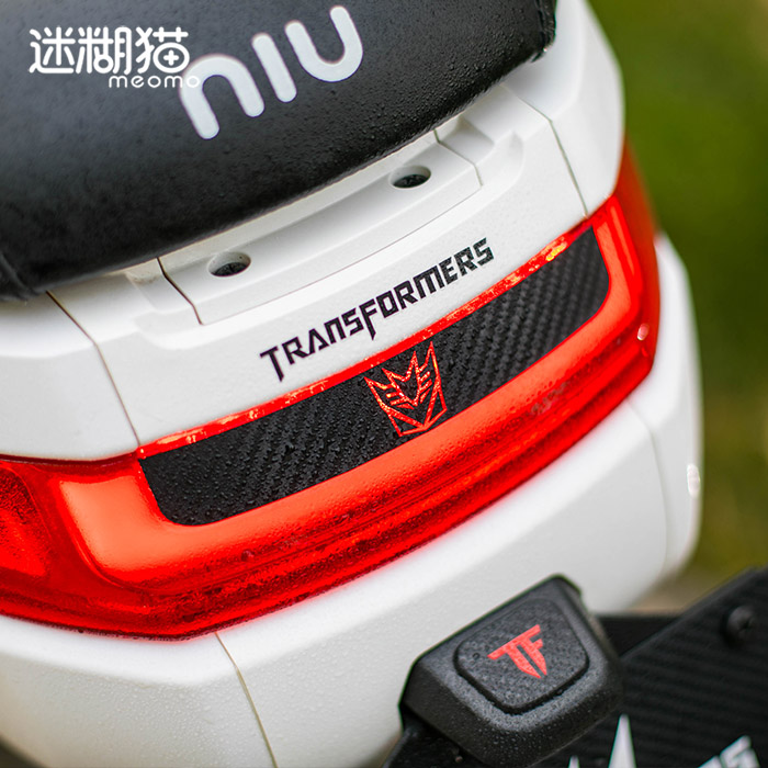 Small Bull electric car sticker N1SM1M brake light rear tail light change color carbon fiber Transformers caramels decoration