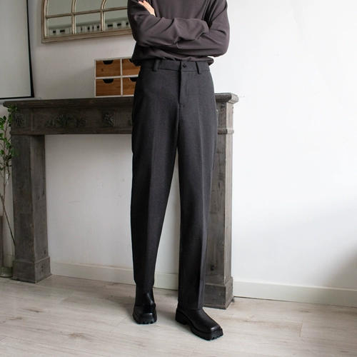 Поместите секунды, чтобы стать длинными ногами/осенью и зимними волосами, мужчины