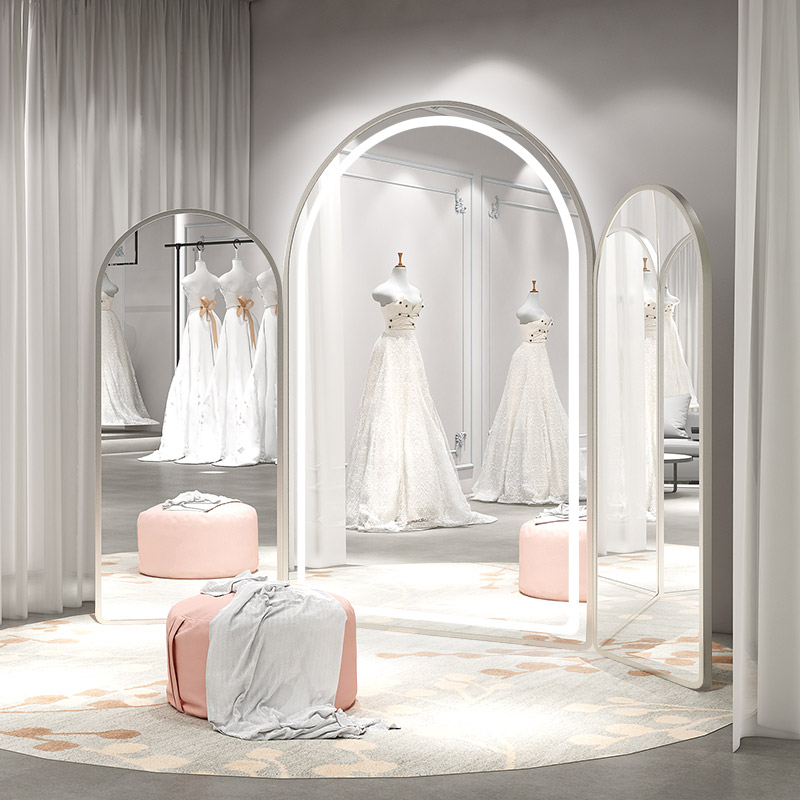 Wedding Dress Shop Full Body Mirror Beauty mirror LED Full body mirror with lamp gown Gallery Triple-folded floor mirror Test Yarn Mirror