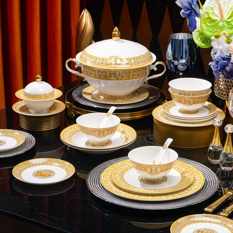 Underglaze Color Bowl and Dish Set Household Bone China Eating Bowl Plate Chopsticks Coffee Cup and Saucer Eating Noodle Soup Bowl Hermès Tableware Underglaze Color Bowl and Dish Set Household Bone China Eating Bowl Plate Chopsticks Coffee Cup and Saucer Eating Noodle Soup Bowl Hermès Tableware