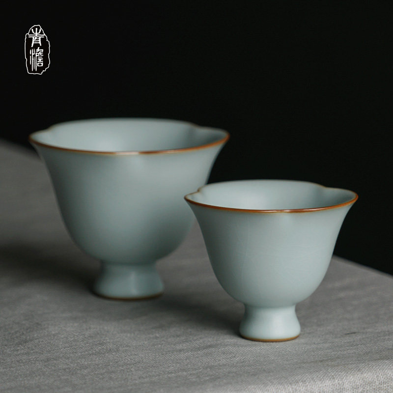 Jingdezhen Master's Cup Handmade Retro Tea Cup Ceramic Kongfu Tea Bowl Ru Kilo Tea Cup Chinese Open Sheet Can Be Raised