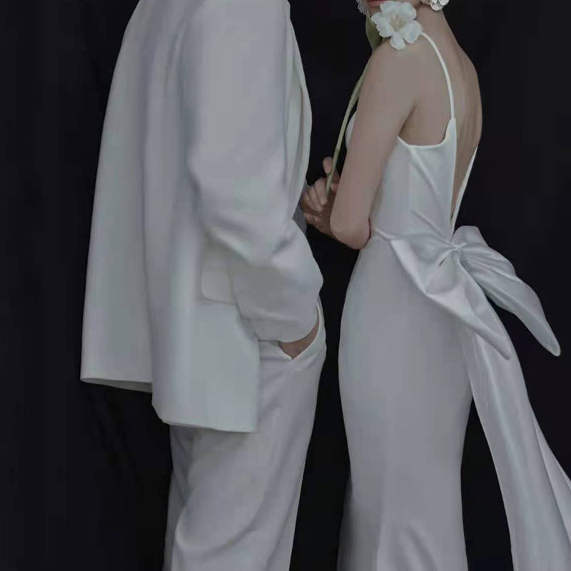Sling fishtail light wedding dress 2023 new bride satin temperament French small trailing simple small person going out yarn