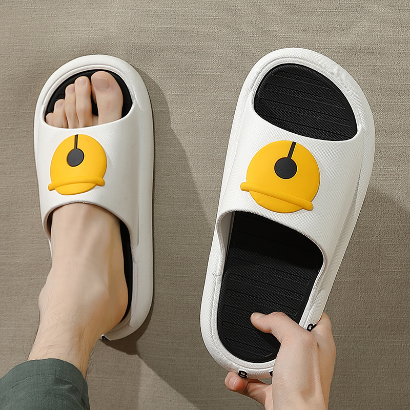 Online Red Slippers Women Ins Tide Korean version 2021 New fashion personality Chauffling Home bathing Home Women Cool Slippers