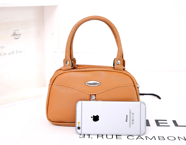 Thời trang mua sắm điện thoại di động thay đổi ly hợp mẹ trung niên còng tay mini túi nữ trung niên xách tay nhỏ túi coach nữ
