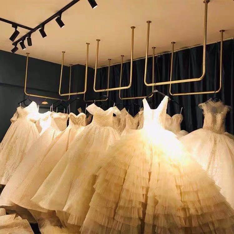 Clothing Store Show Shelves Wall Hanging wedding dress Decorative Golden Clothes Racks Women's Clothing Shelves Childmounted Side Racks