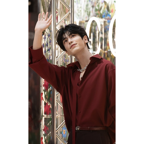 Бордовая шелковая летняя рубашка, изысканный стиль, в американском стиле, защита от солнца