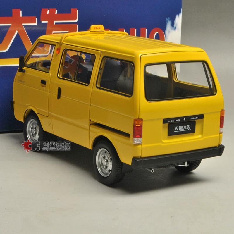 Алюминиевый автомобиль, реалистичная модель автомобиля, масштаб 1:18, хлеб