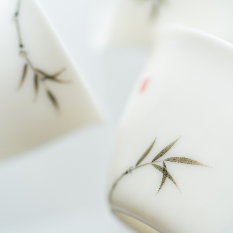 Vegetation school white porcelain hand - made teacup checking ceramic sample tea cup masters cup cup bowl tureen kung fu tea set