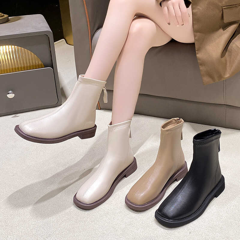 French-Style Short Boots for Women, Spring and Autumn Single Boots, Square Toe, Flat-Soled Short Martin Boots, Large Size Women's Shoes 41 to 43, Wide Feet French-Style Short Boots for Women, Spring and Autumn Single Boots, Square Toe, Flat-Soled Short Martin Boots, Large Size Women's Shoes 41 to 43, Wide Feet