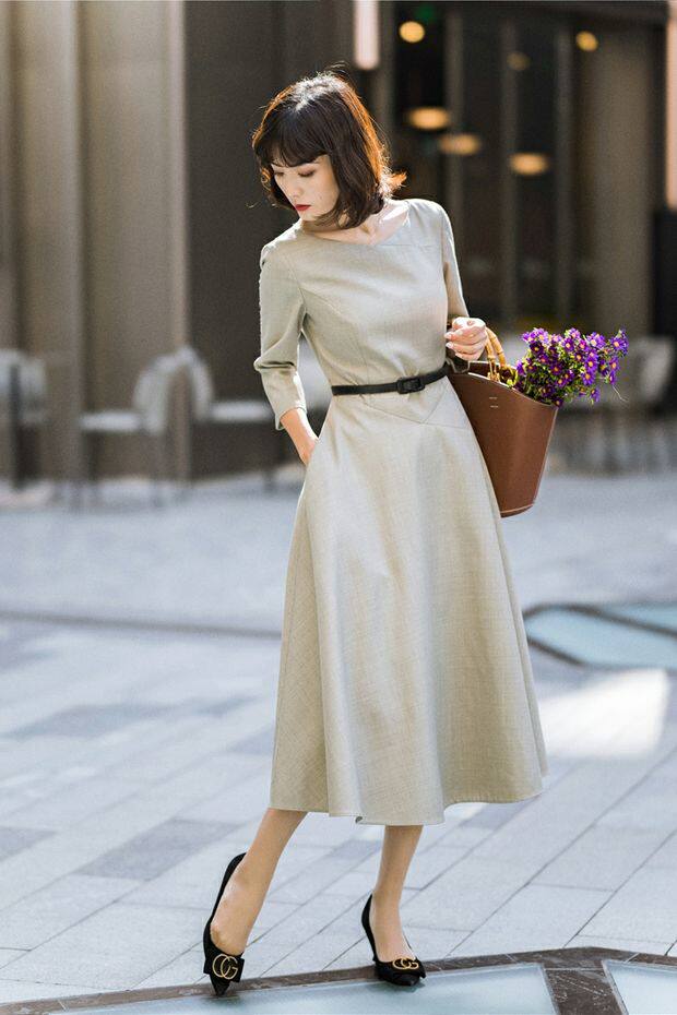 Đầm dài tay cổ tròn dáng chữ A tay bảy tấc phong cách thanh lịch — Màu xanh đậm, Màu xám nhạt chi tiết 10