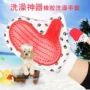 Pet cung cấp găng tay silicon loại găng tay Mèo và chó tắm massage bàn chải tắm vòi hoa sen làm đẹp bàn chải làm sạch găng tay chải lông chó mèo