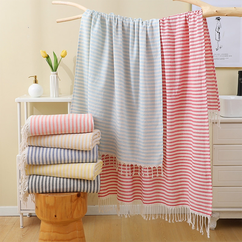 European and American Fine Striped Turkish Beach Towel 100*180 for Seaside Play, Wrap-Around Tassel Beach Towel