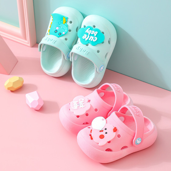 Children's slippers summer boys cute non-slip girls children's sandals and slippers for children infants and young children wear hole shoes