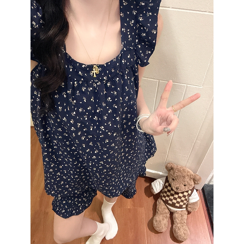 Korean-Style Girly Floral Camisole Pajamas for Women, 2026 New Summer Model with Chest Pads, Thin Home Wear Set Korean-Style Girly Floral Camisole Pajamas for Women, 2026 New Summer Model with Chest Pads, Thin Home Wear Set