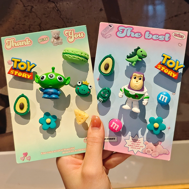 DIY Accessories for Crocs Shoes: Three-Eyed Alien, Buzz Lightyear Shoe Charms, Shoe Decorations, Shoe Ornaments DIY Accessories for Crocs Shoes: Three-Eyed Alien, Buzz Lightyear Shoe Charms, Shoe Decorations, Shoe Ornaments