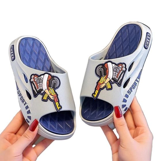 男童拖鞋2025新款夏季外穿男孩家居室内浴室防滑中大童宝宝凉拖鞋