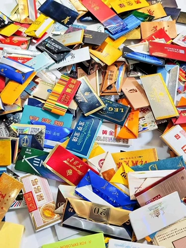 И карта в мире длинная полоса длинная доска подлинная версия редкой карточки дымовой карты 呸 карта дымовая карта Золото Маленькая Целевая Сигарета Сигарета