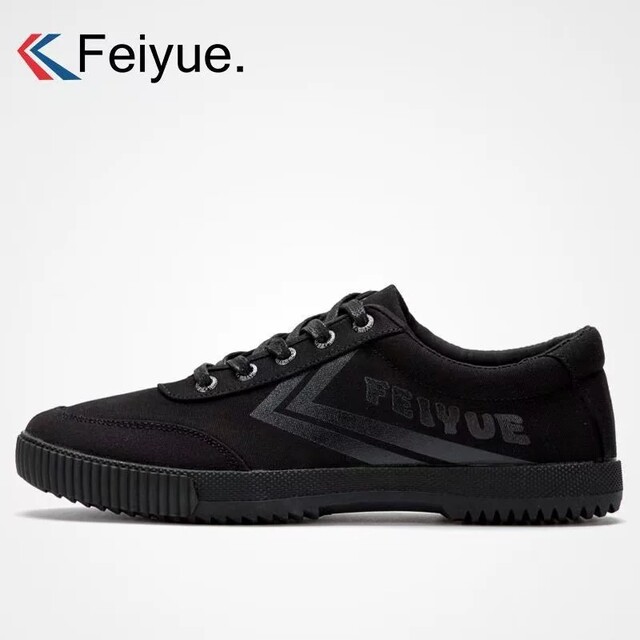 ເກີບຜ້າໃບ Feiyue ລະດູຮ້ອນສີ ດຳ ແບບໃຫມ່ breathable ແລະ versatile trendy sneakers low-top casual shoes for men and women ເກີບກິລາຮຸ່ນຝຣັ່ງ