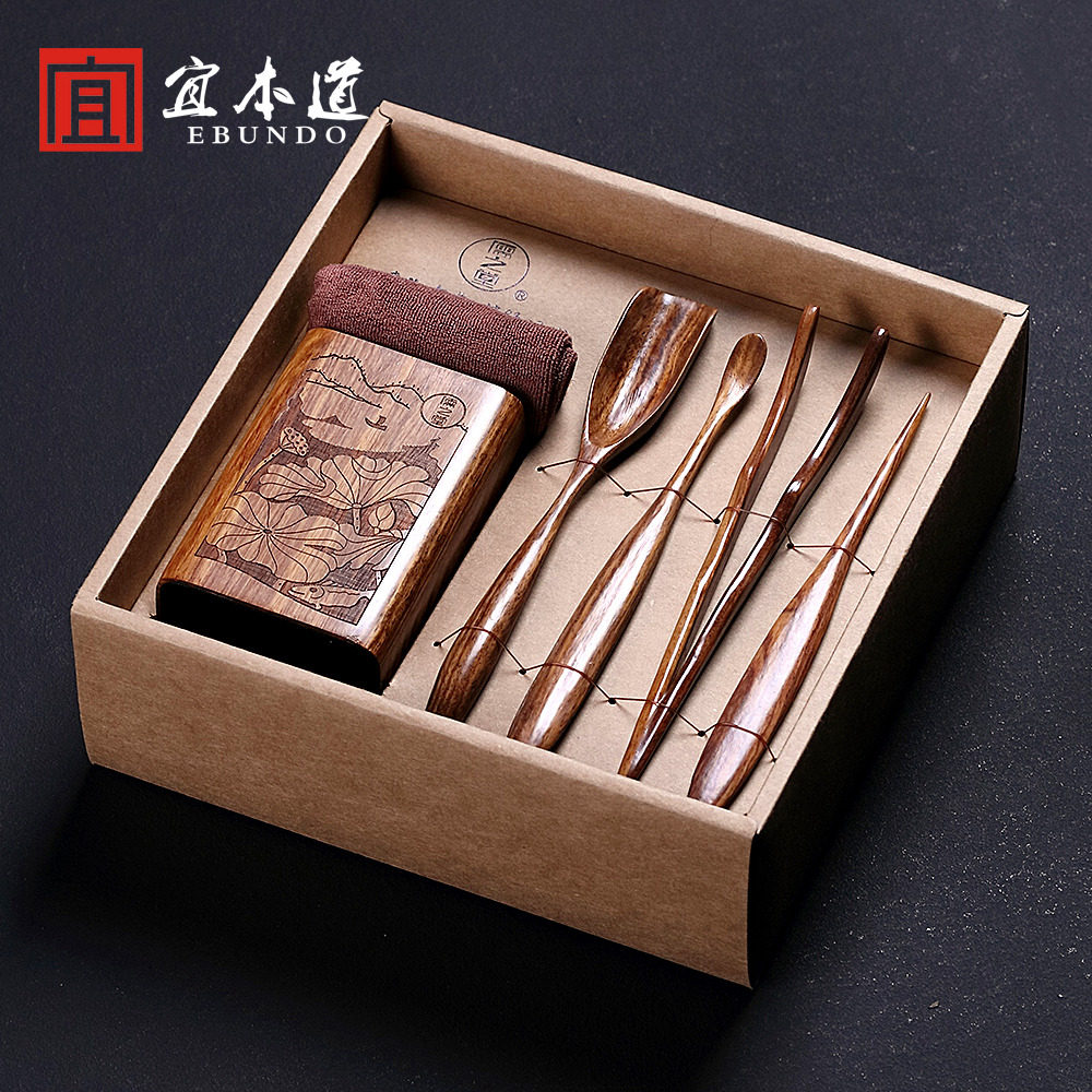 Huanghua rosewood tea ceremony six gentlemen set tea spoon tea clip tea needle tea is actual wooden kung fu tea set of tea set