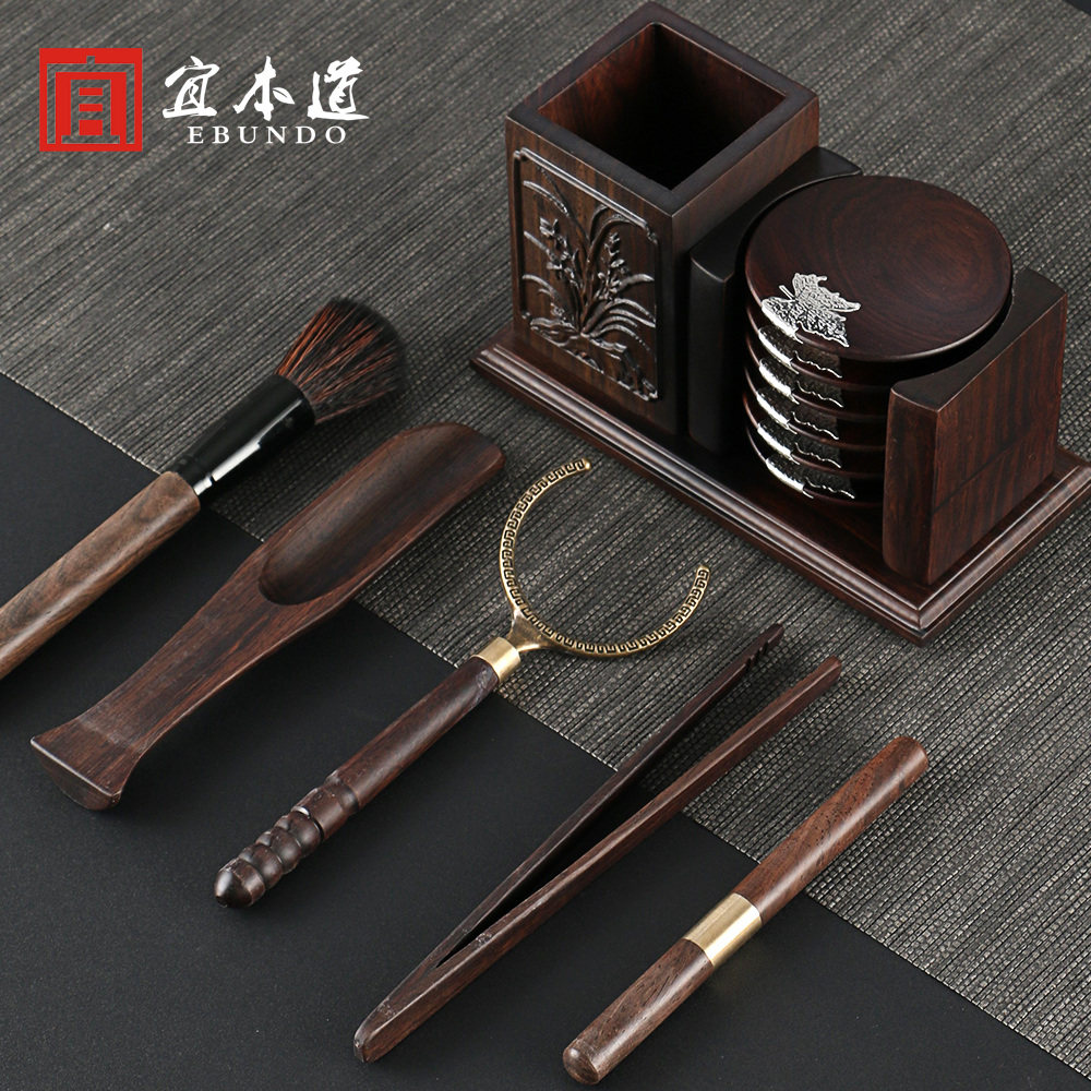 Pearwood tea ceremony Six gentlemen teaspoon teaspoon cup cup cup cup cup mat solid wood kung fu tea fittings full