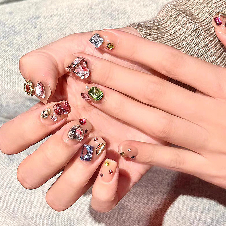 [Summer Ice Transparent Gemstone Nails] Handmade Wearable Nail Gems, Elegant Little Monkey Style, Brightening Nail Stickers