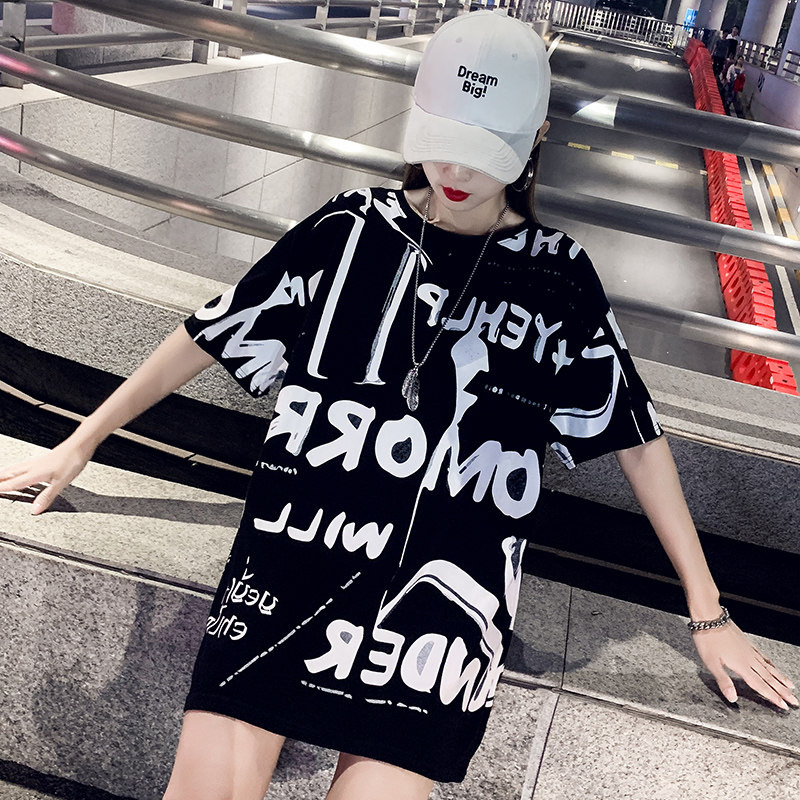 2023 new European stock big version t-shirt woman irregular graffiti look-in for a long period of personality short sleeves-Taobao