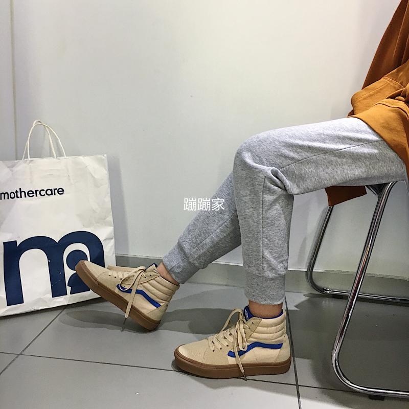 Trong siêu lửa đường phố Hàn Quốc chụp hình cao cổ màu be để giúp đôi giày vải hoang dã đôi giày nam và nữ giầy bitis nữ
