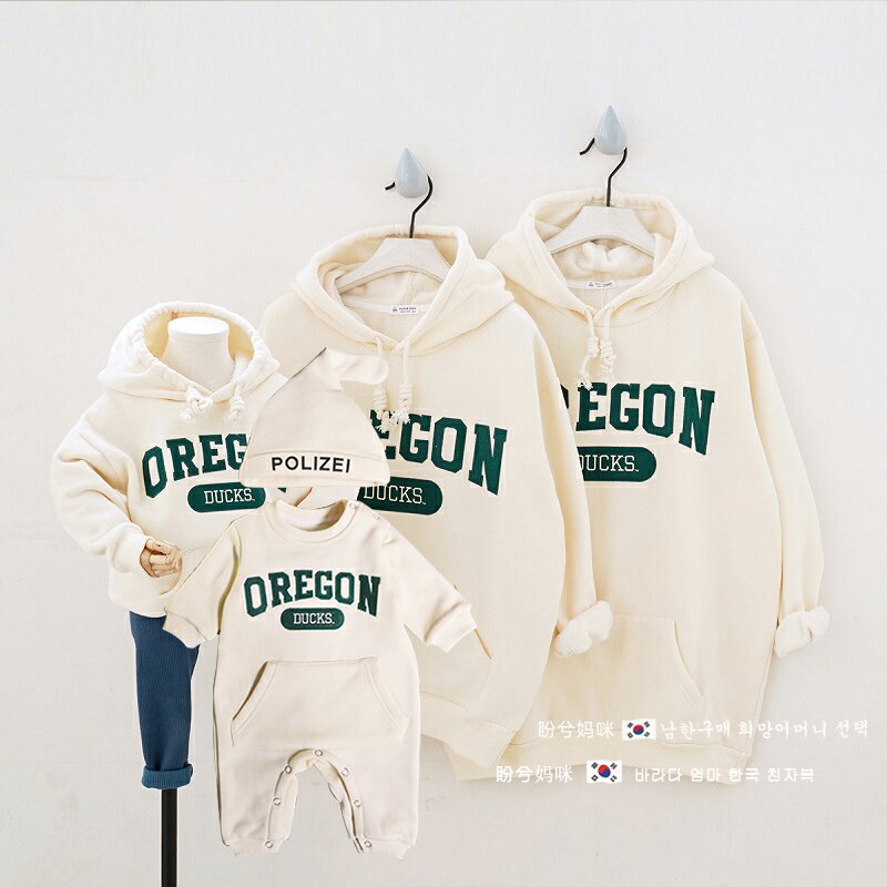 Korea's different parent-child wear autumn winter clothes of three-member family, four-plus-plus mother and daughter dress