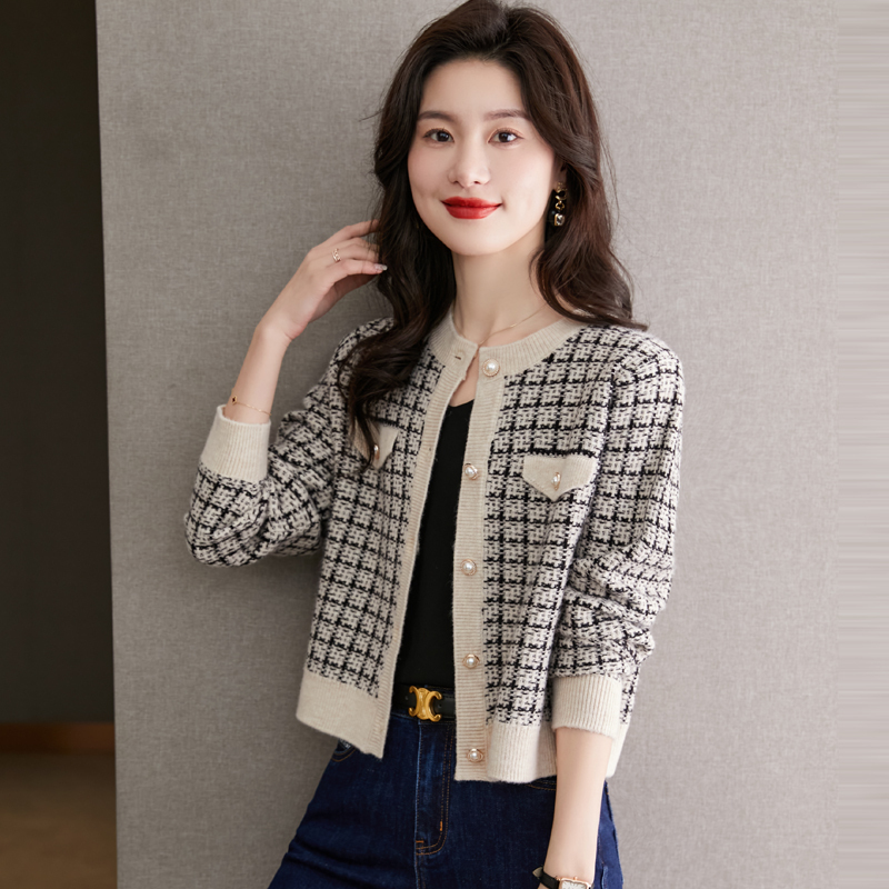 Tweed Style Jacket for Women, Spring & Fall 2026 New Style, Small Spring Clothing, Knitted Sweater, Small Cardigan, Short Early Spring Top