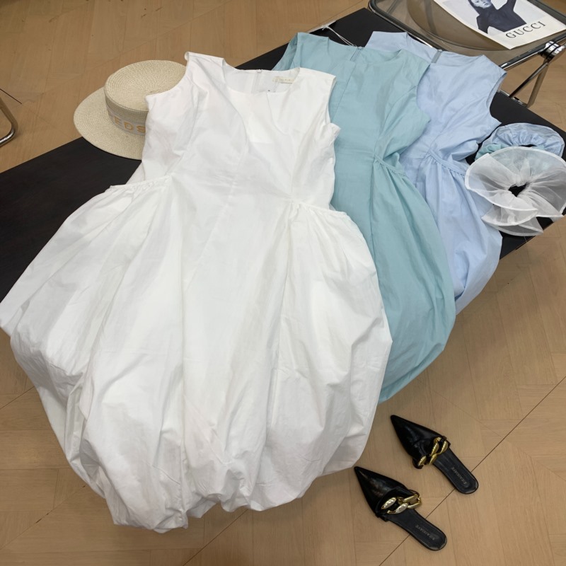 Indicia专柜正品夏款背心连衣裙，F2B5LQ280C-799，夏日必备时尚单品大揭秘！