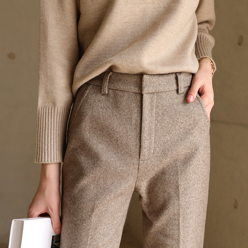 Autumn and Winter Thick Herringbone Woolen Pants, Nine-Point Pants for Women, Straight-Leg Cigarette Pants, Korean Style Loose-Fitting Tapered Pants, High-Waisted and Simple Autumn and Winter Thick Herringbone Woolen Pants, Nine-Point Pants for Women, Straight-Leg Cigarette Pants, Korean Style Loose-Fitting Tapered Pants, High-Waisted and Simple