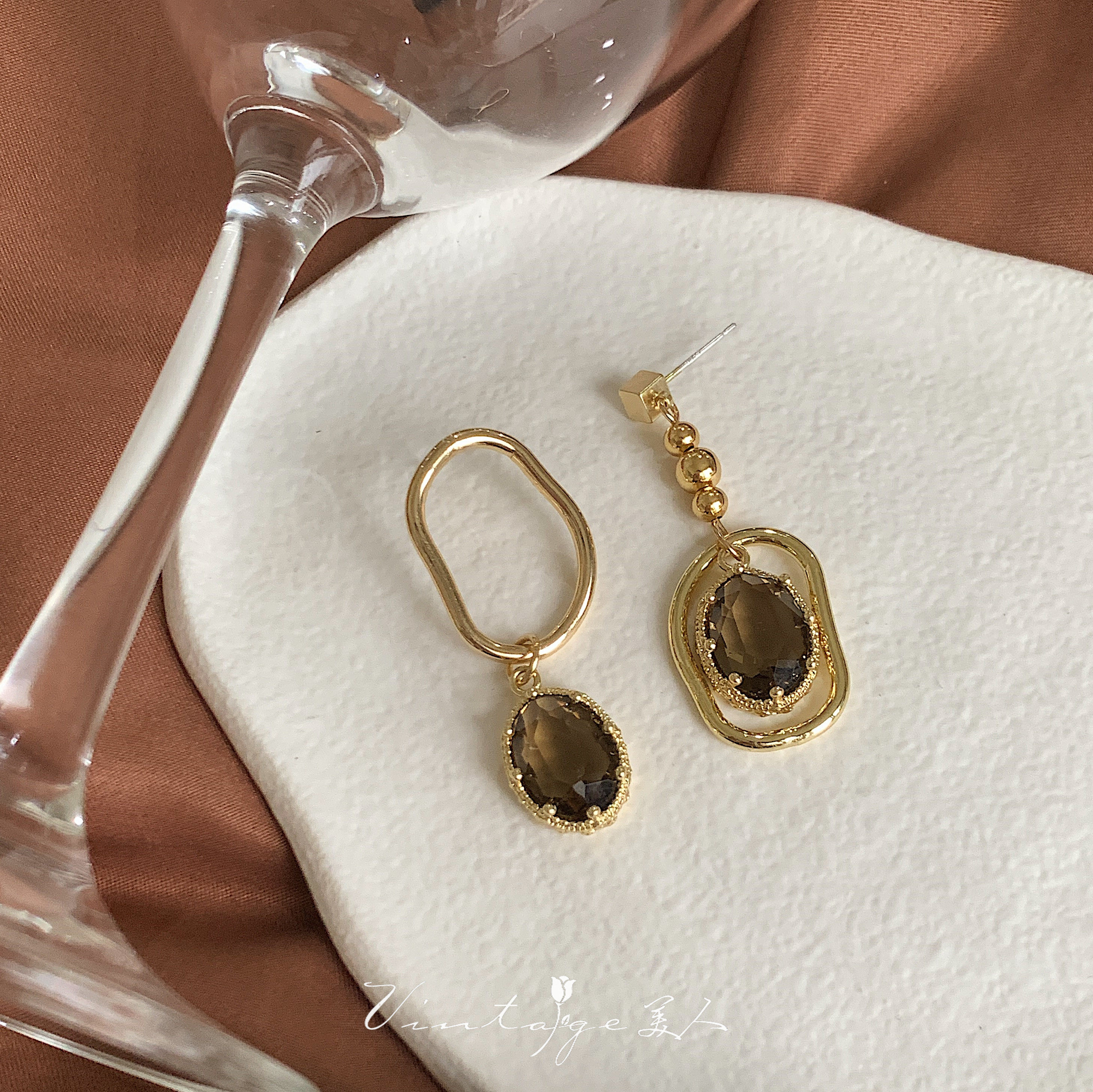 「曼哈顿老店」法式vintage小众设计复古不对称茶色水晶耳环/耳夹详情11