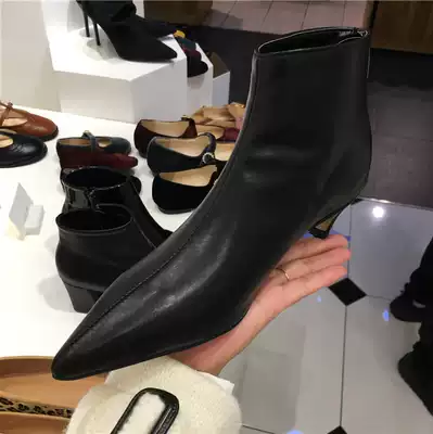 South Korea East Gate 20 Autumn New pointed back zipper low heel heel and ankle short boots British style European and American single boots