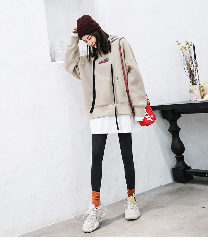 Sweatshirt femme OTHERMIX - Ref 3217356 Image 34