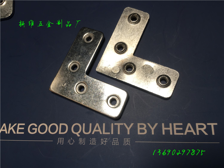 Aluminum alloy frame door and window corner code 90 degrees aluminum frame frame hanging code L type right angle connecting piece furniture fixed type angle iron