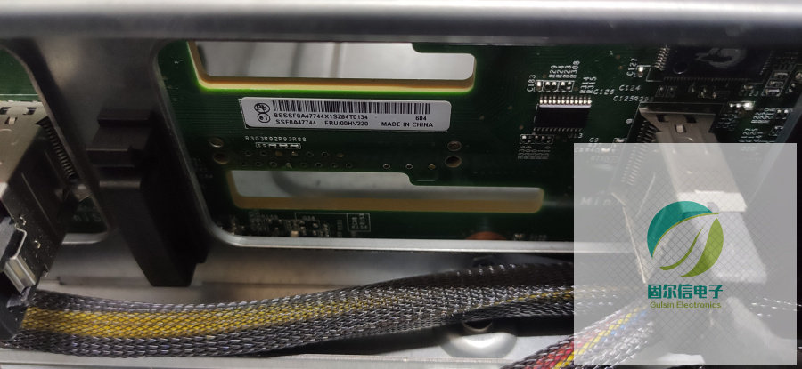 Original Lenovo 00HV220 RD450X 12-bay 3 5-inch hard drive backplane