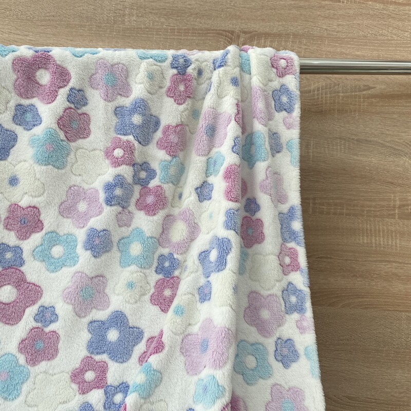 Fabric offset printing white bottom plum double sided flange velvet clothing sleepwear small hug blanket blanket plush DIY fabric