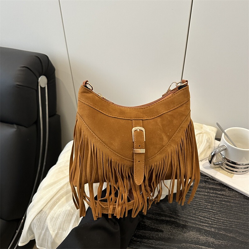 Tassel Bag 2025 New Style Women's Bag Niche Design Retro Frosted Tassel Crossbody Shoulder Bag Fashionable Small Bag for Women