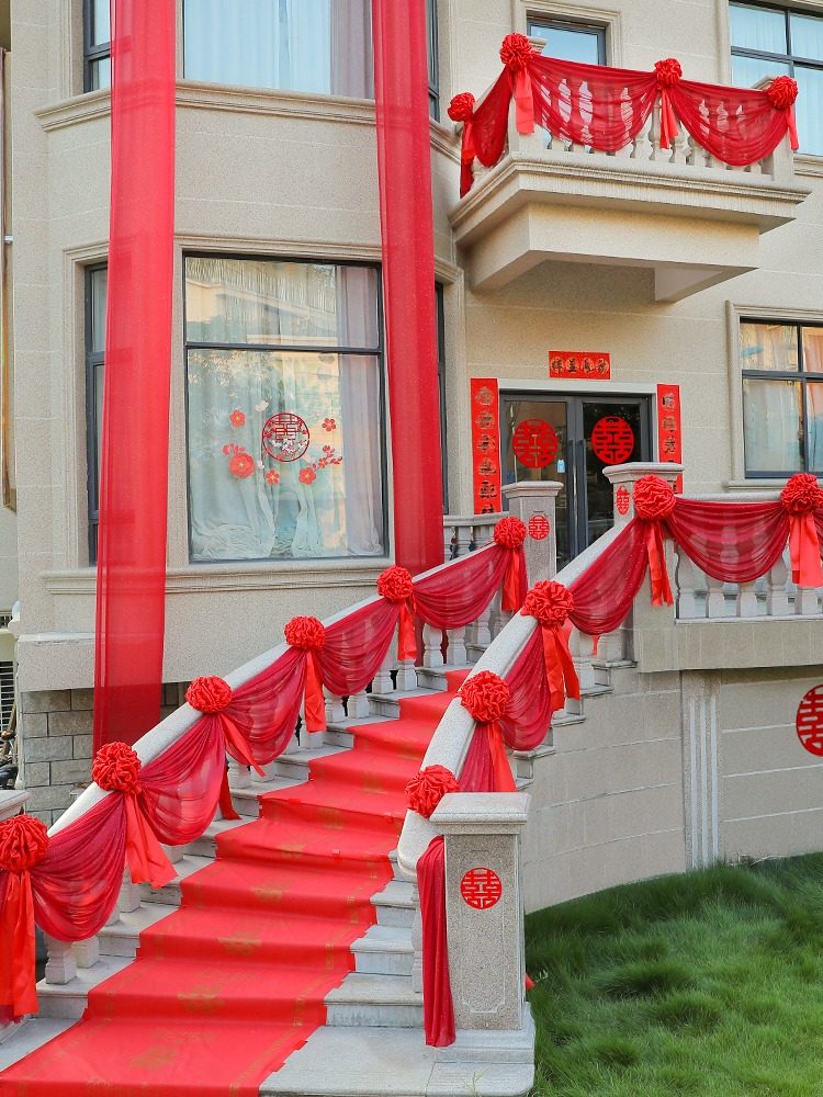Marriage supplies Darural villa yard Balcony Balloon Net red stairs armrest blossom wedding decoration