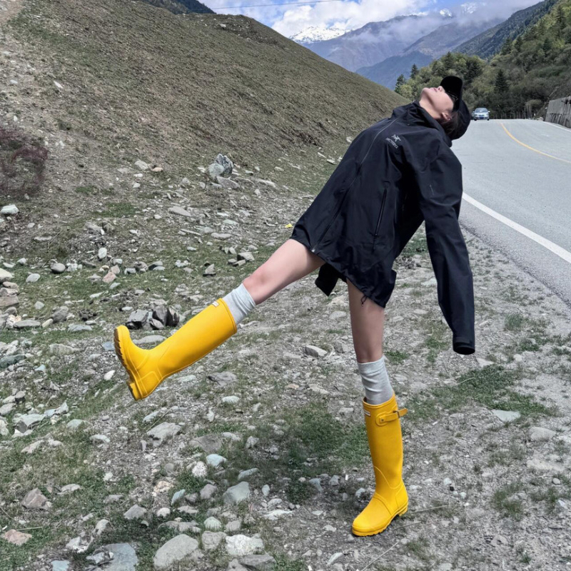 Rain Boots with Special Socks, Women's Long Socks, American-Style Calf Socks, Summer Sock Covers, Boots, Gray Long Socks, Rain Shoes Rain Boots with Special Socks, Women's Long Socks, American-Style Calf Socks, Summer Sock Covers, Boots, Gray Long Socks, Rain Shoes