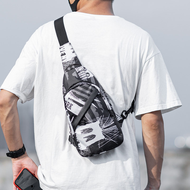 Chest Bag Men Skew Satchel Boomer Single Shoulder Bag Sports Outdoor Men's Bag Small Satchel Bag Sports Casual Little Scapegoat